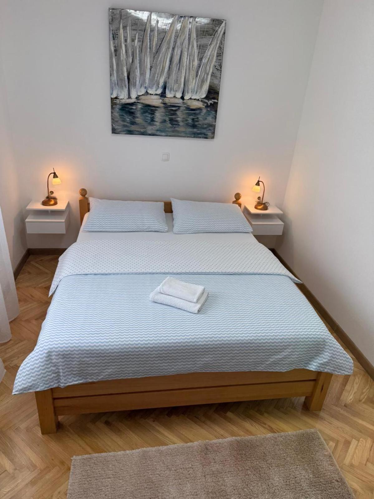 Apartment Helena Kaštela Esterno foto