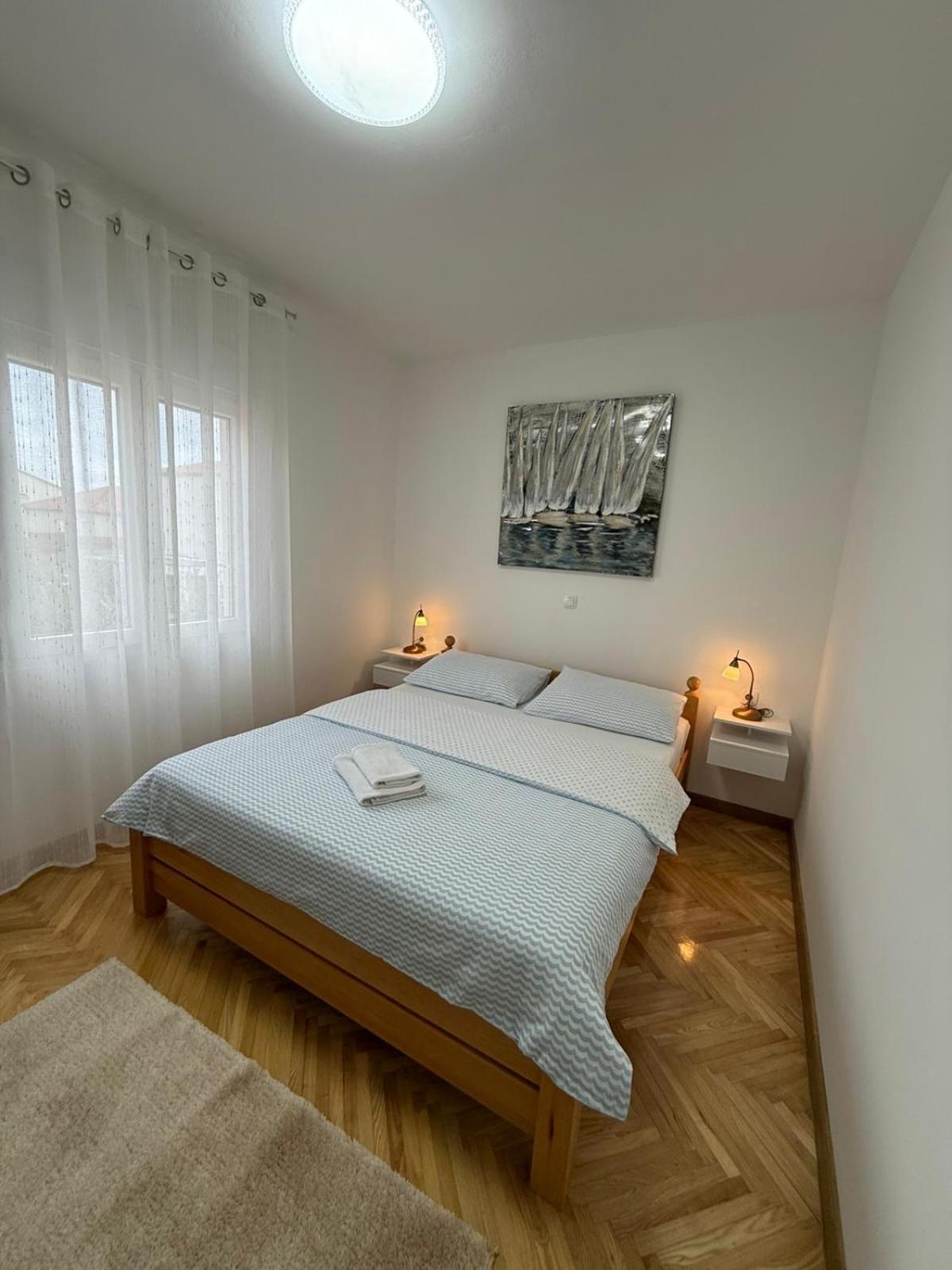 Apartment Helena Kaštela Esterno foto