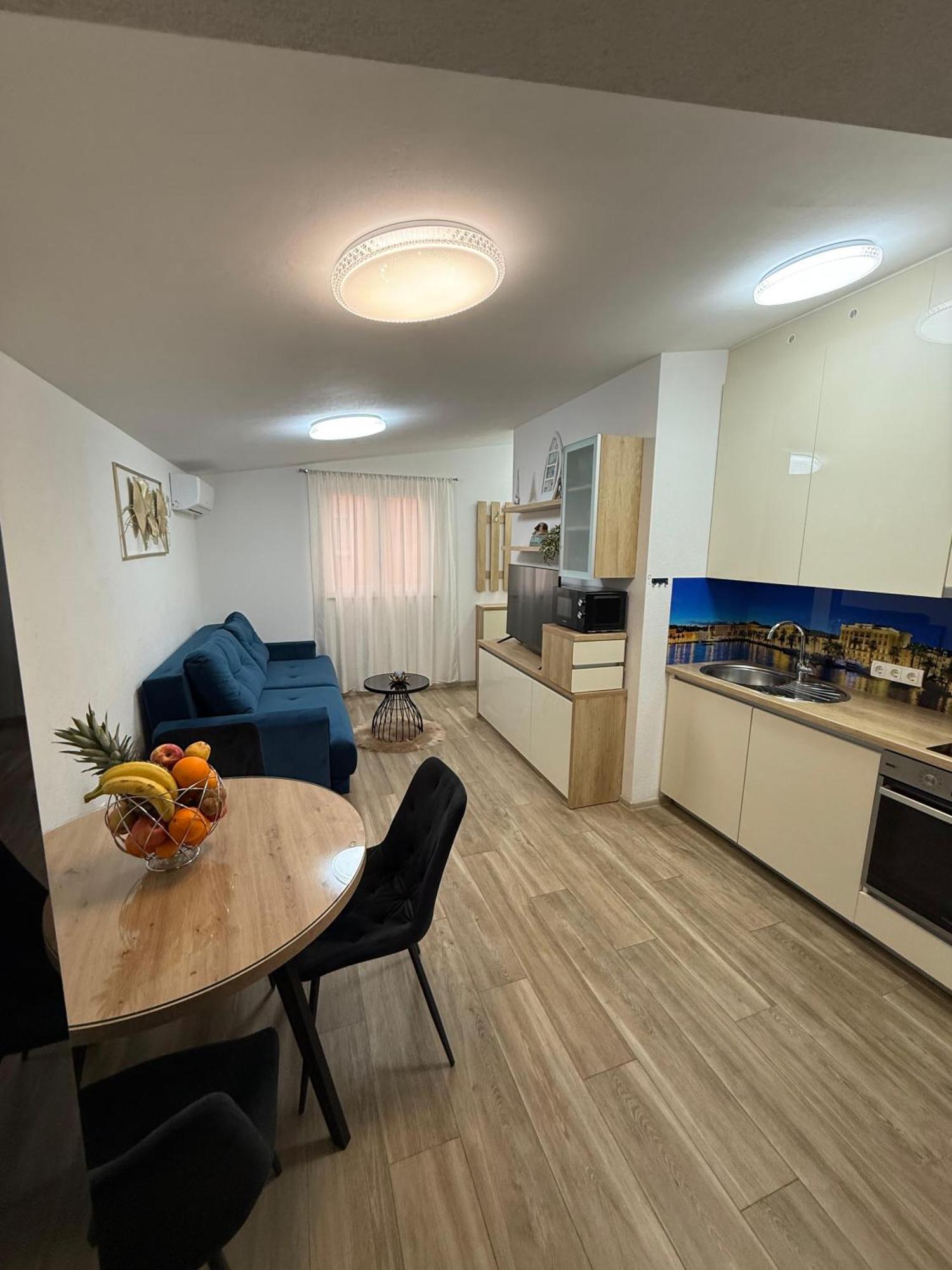 Apartment Helena Kaštela Esterno foto